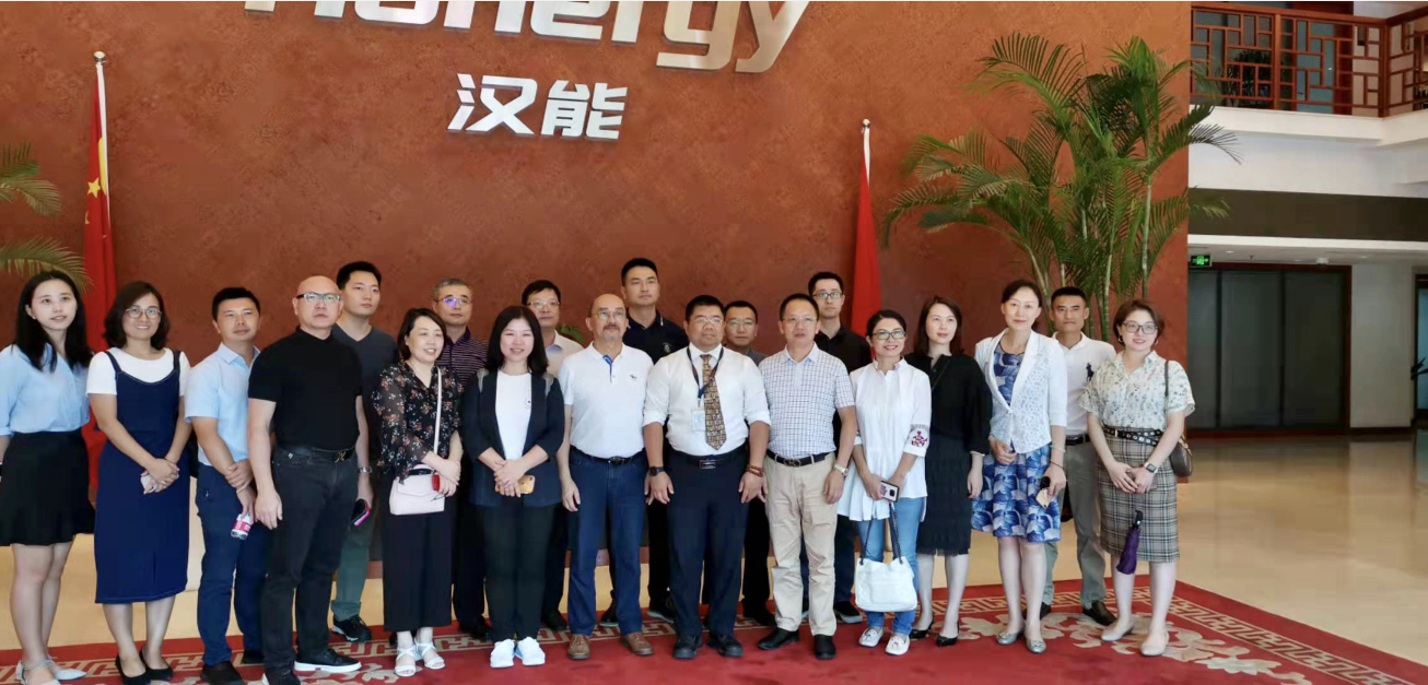 参观北京汉能集团了解全球薄膜太阳能电池最先进的发电科技